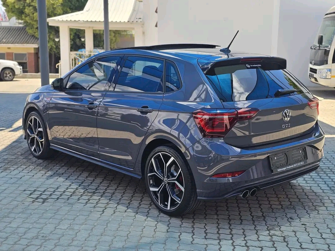 
								VW Polo GTI DSG full									