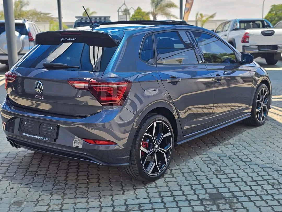 
								VW Polo GTI DSG full									