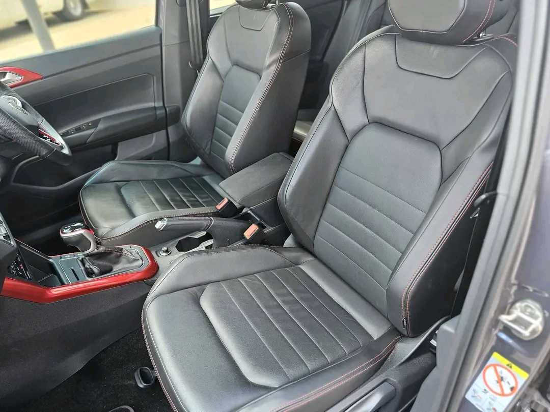 
								VW Polo GTI DSG full									